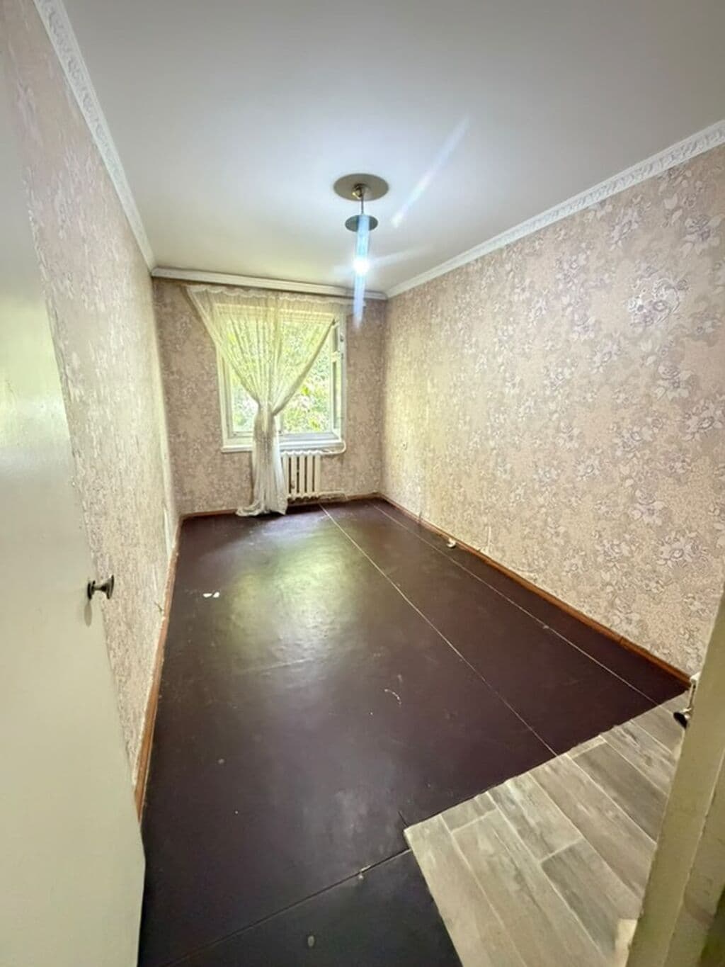 Продажа, 104 серия, 2 ком, 44 м2, этаж 2/4, Сост: Среднее