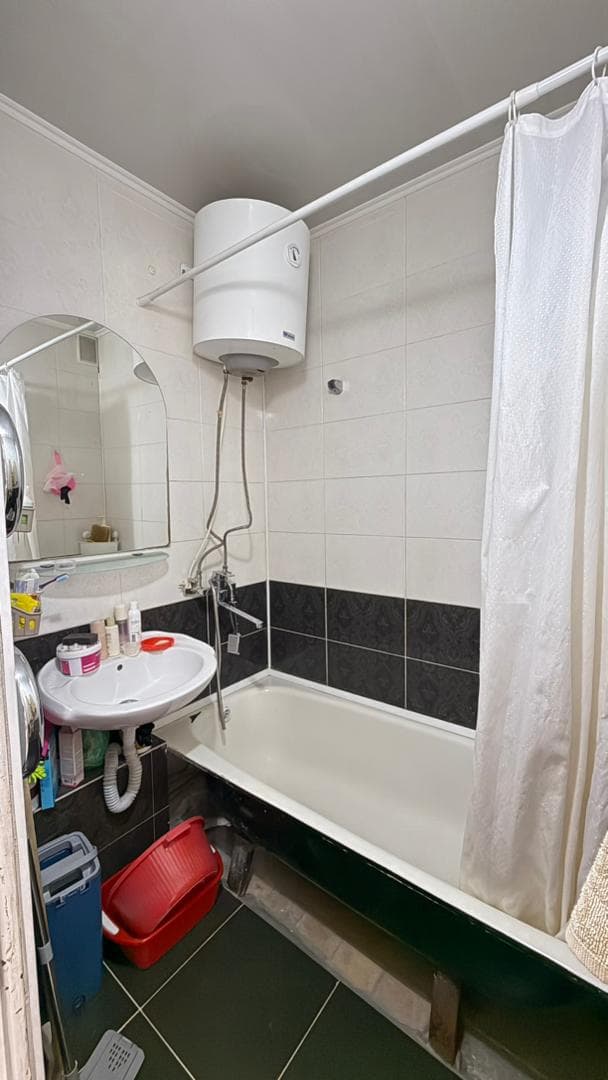 Продажа, 106 серия, 2 ком, 59 м2, этаж 9/9, Сост: Евроремонт - фото 11