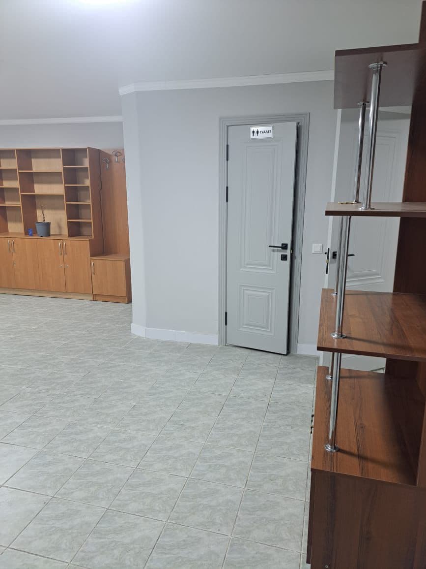 Аренда, Офис, Коммерческая, 50 м2, этаж 3/3, Сост: Евроремонт - фото 10
