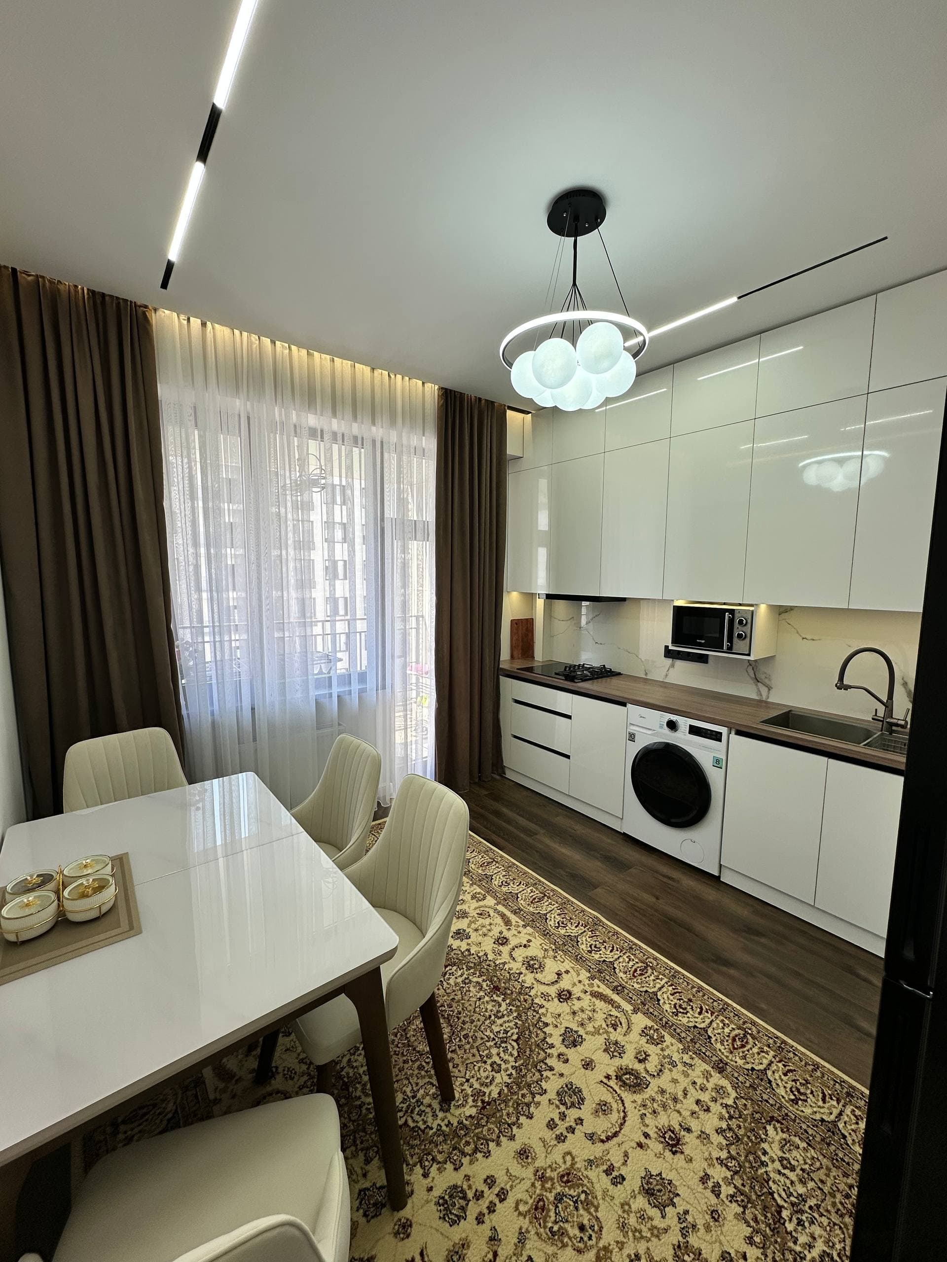 Продажа, Элитка, 1 ком, 41 м2, этаж 13/15, ж/к Крейсер (Kreyser), Сост: Евроремонт