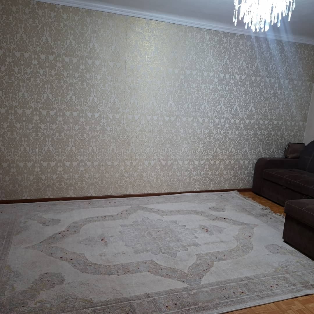 1 ком, 105 серия, 47 м2, этаж 3/4, Сост: Среднее