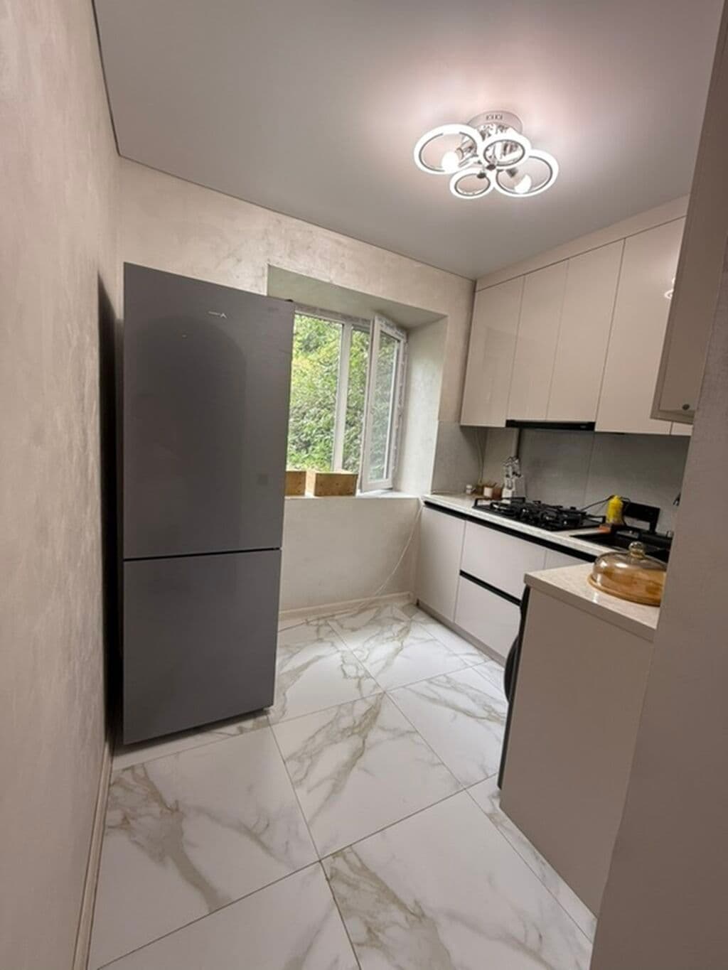2 ком, Хрущёвка, 44 м2, этаж 2/3, Сост: Евроремонт