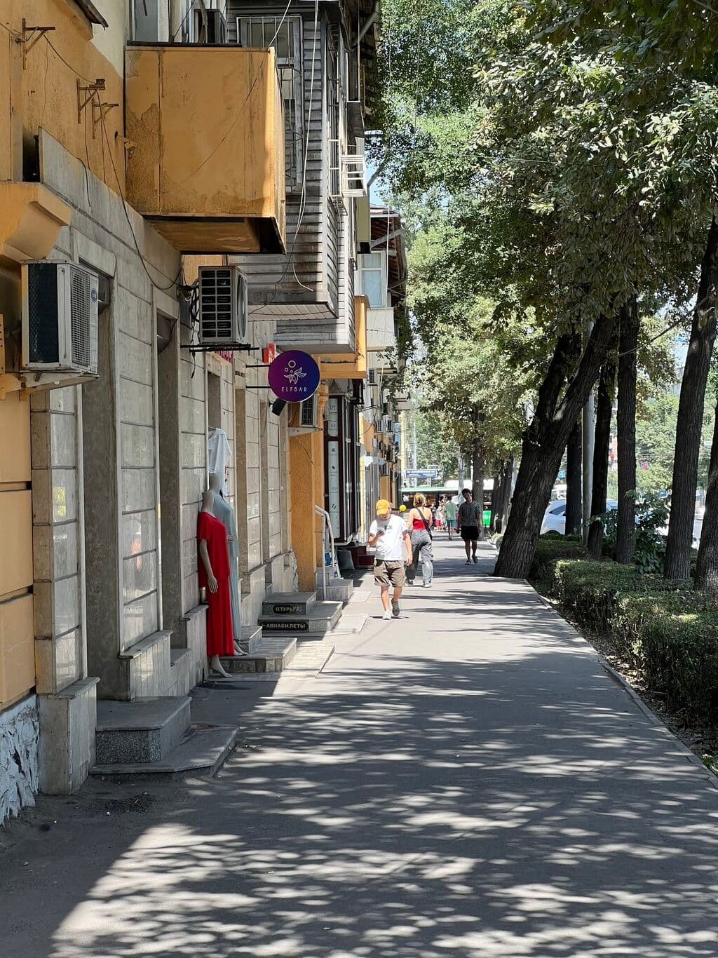Магазин, Коммерческая, 75 м2, этаж 1/2, Сост: Евроремонт